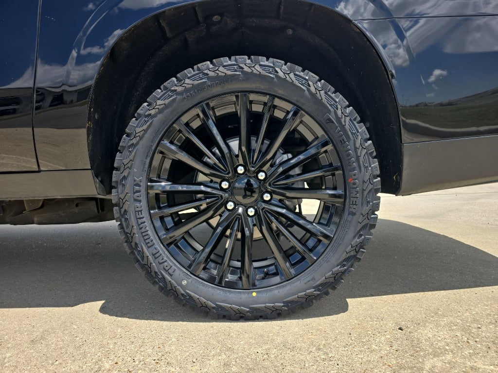 2025 Chevrolet Suburban Z71