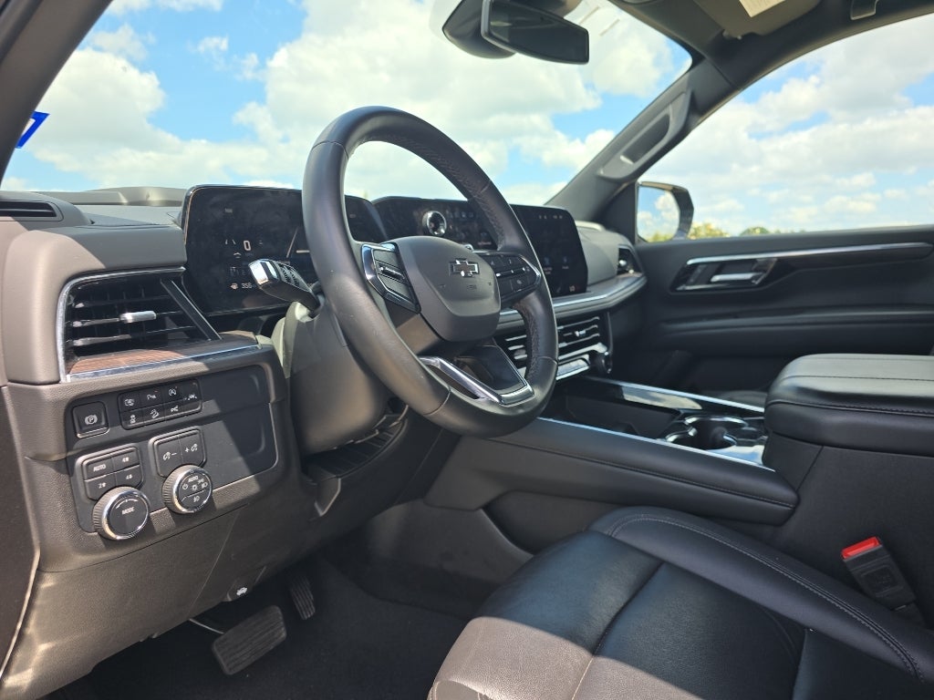 2025 Chevrolet Suburban Z71