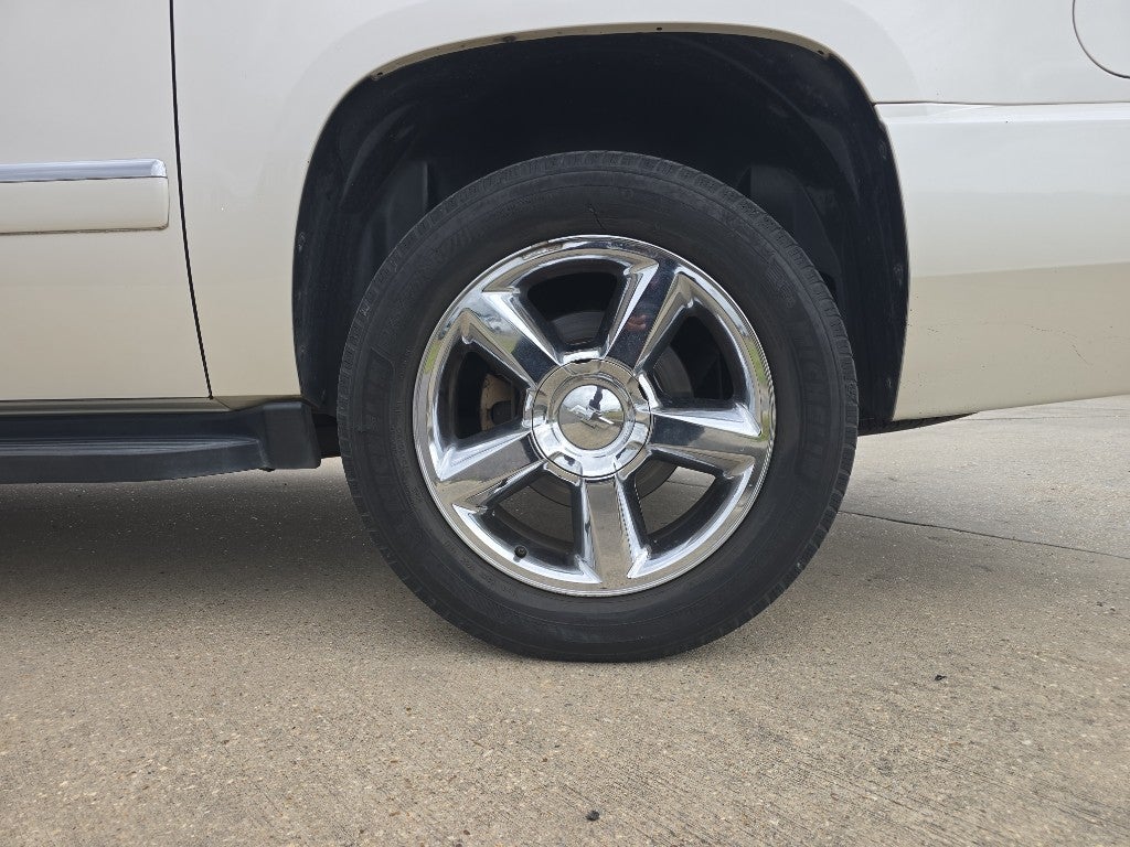 2011 Chevrolet Suburban LTZ