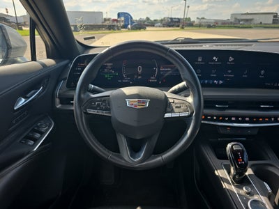 2024 Cadillac XT4 Premium Luxury