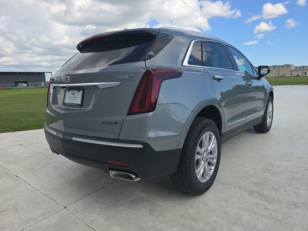 2026 Cadillac XT5 Luxury