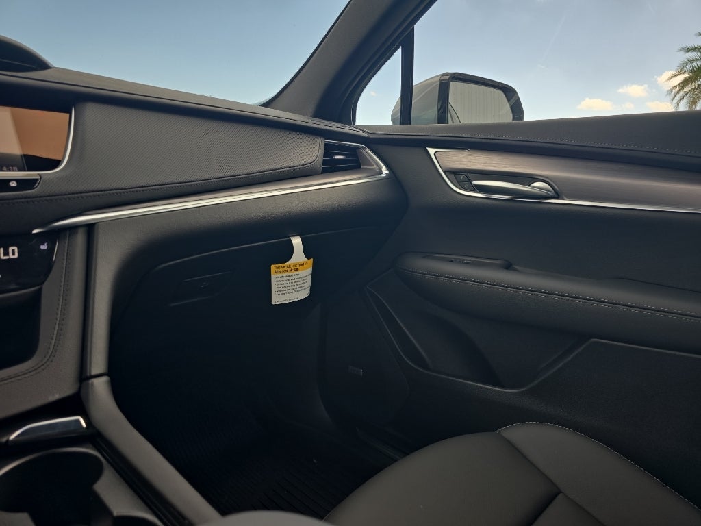 2026 Cadillac XT5 Luxury