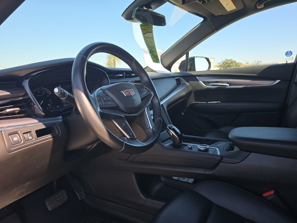 2022 Cadillac XT5 Luxury