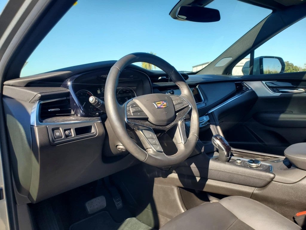 2023 Cadillac XT5 Premium Luxury