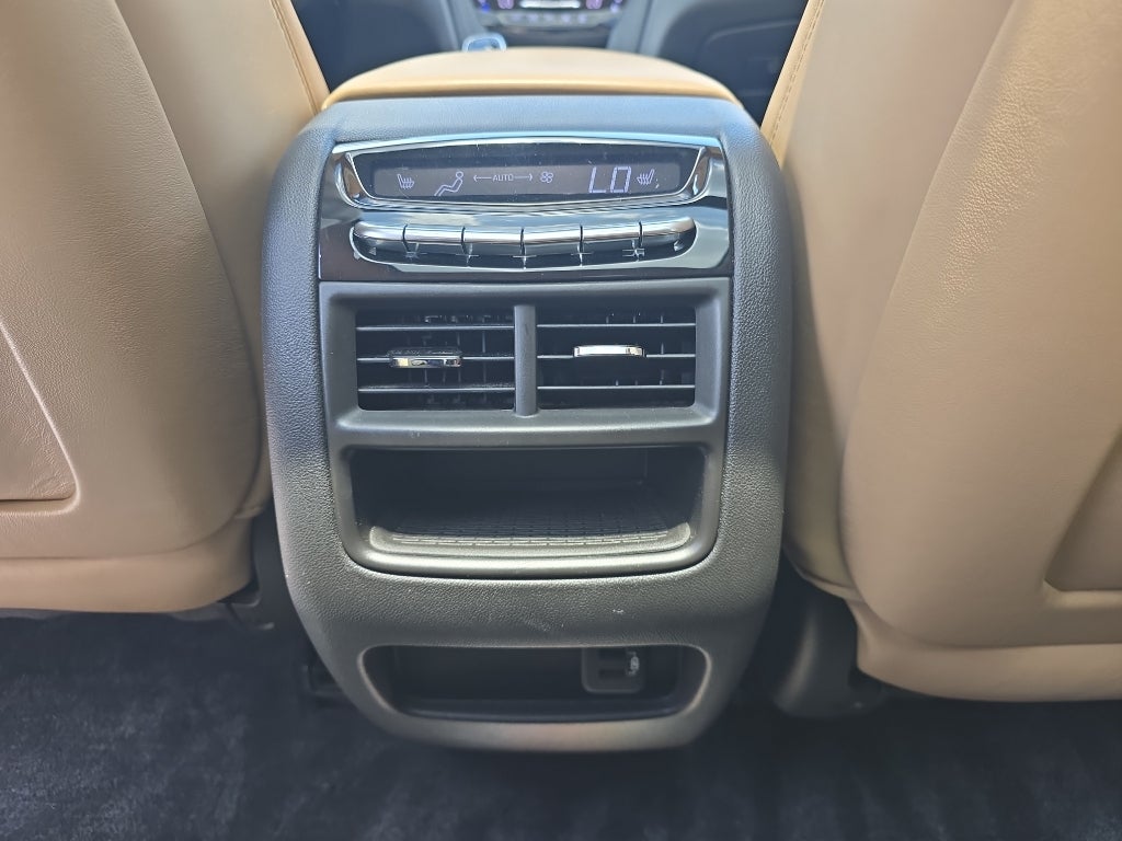 2019 Cadillac XT5 Platinum AWD