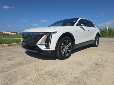 2024 Cadillac LYRIQ Luxury 1