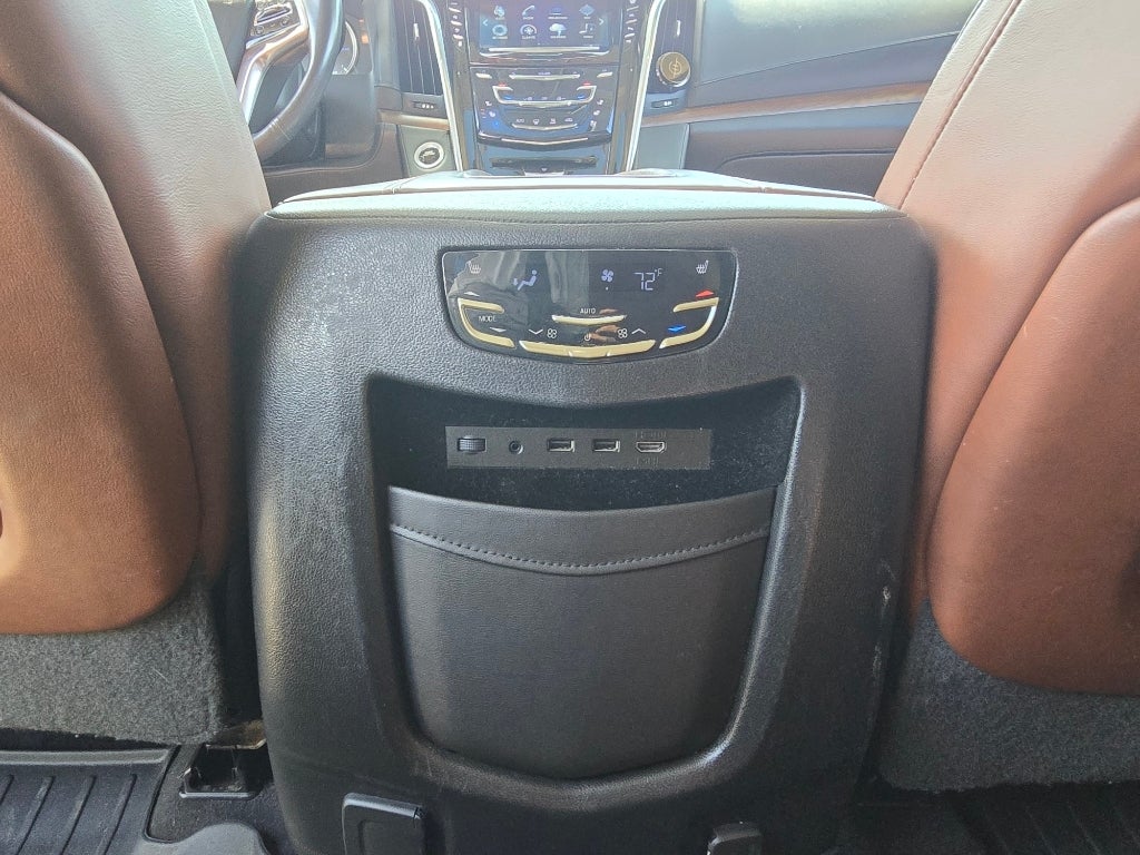 2018 Cadillac Escalade ESV Premium Luxury