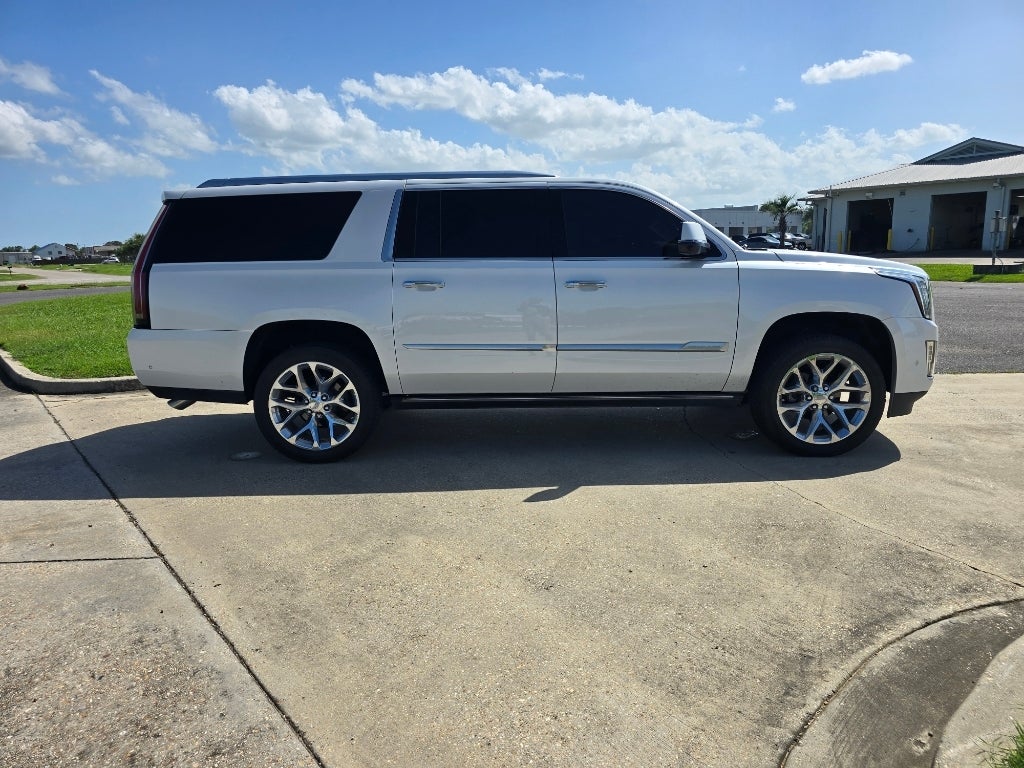 2018 Cadillac Escalade ESV Premium Luxury