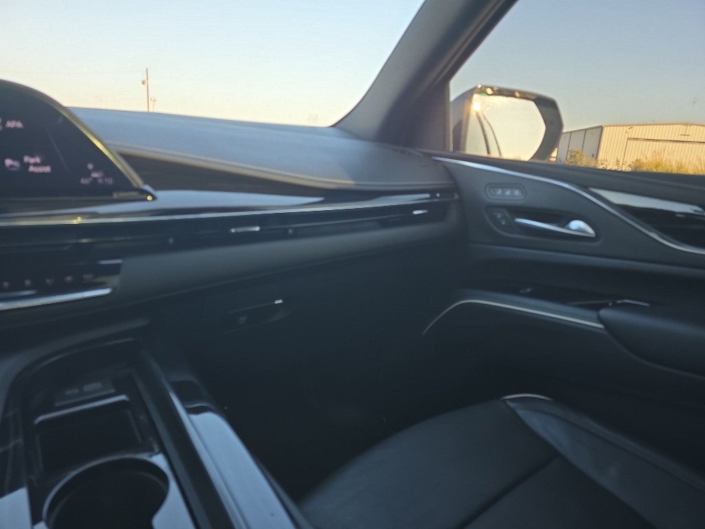 2024 Cadillac Escalade Sport