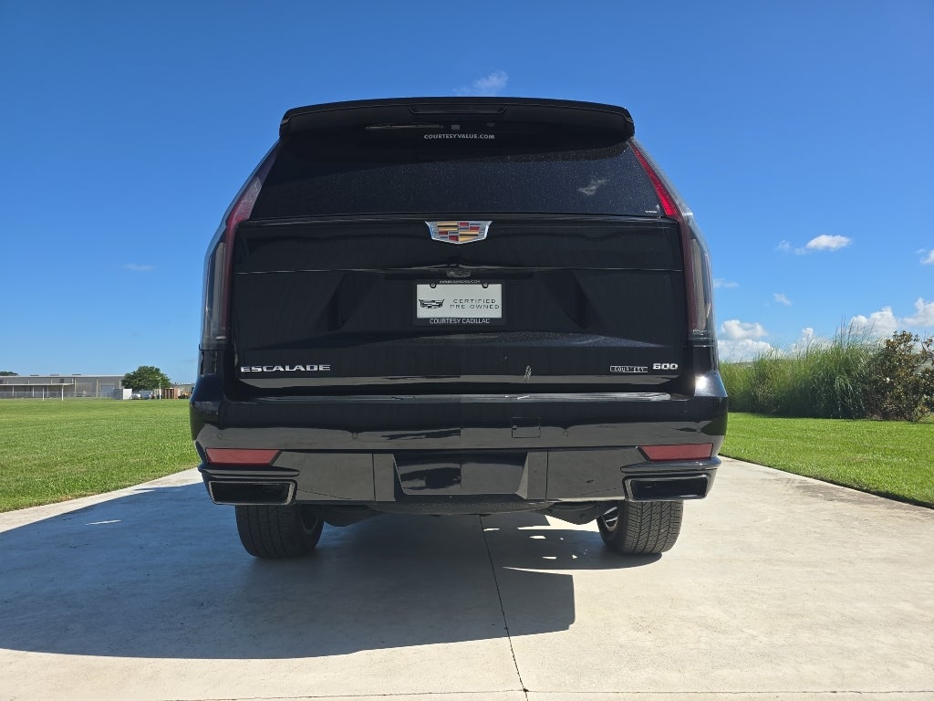 2024 Cadillac Escalade Sport Platinum