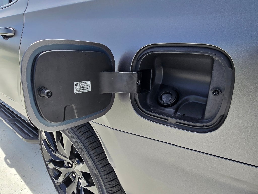 2025 Cadillac Escalade Premium Luxury