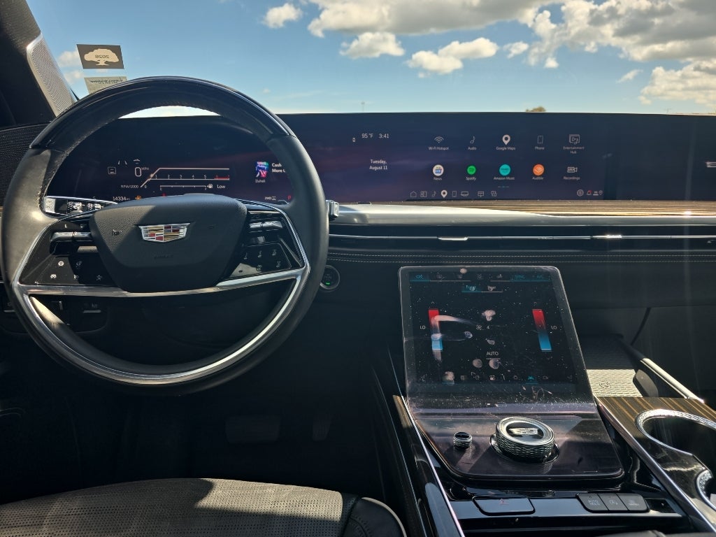 2025 Cadillac Escalade Premium Luxury