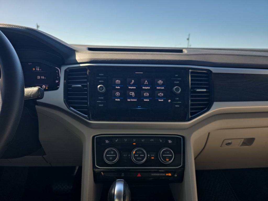 2023 Volkswagen Atlas 3.6L V6 SE w/Technology