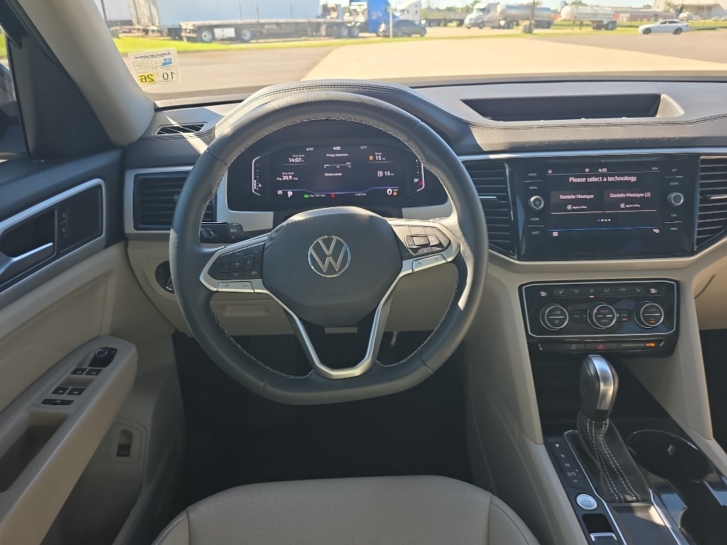 2023 Volkswagen Atlas 3.6L V6 SE w/Technology