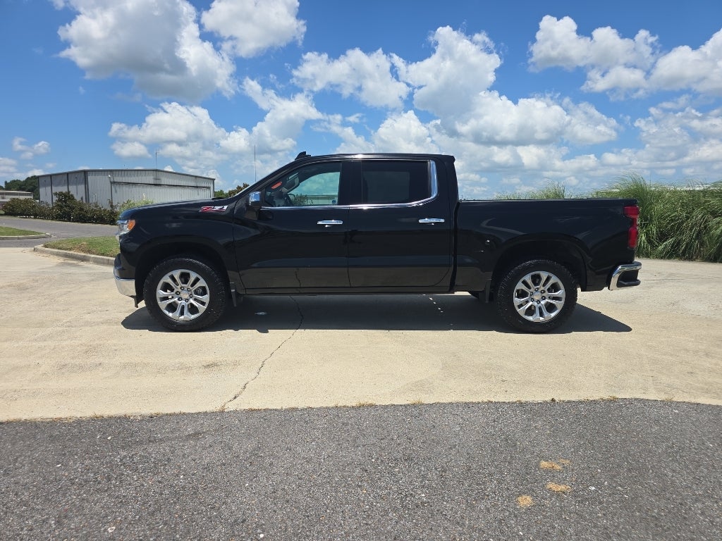 2025 Chevrolet Silverado 1500 LTZ