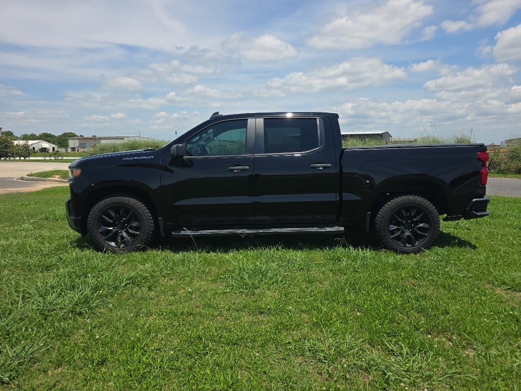 2022 Chevrolet Silverado 1500 LTD Custom