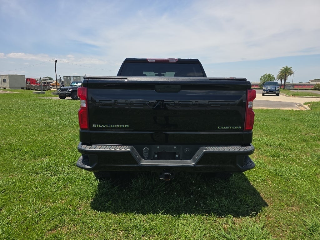 2022 Chevrolet Silverado 1500 LTD Custom