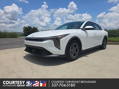 2025 Kia K4 LXS