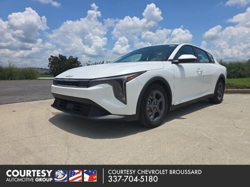 2025 Kia K4 LXS