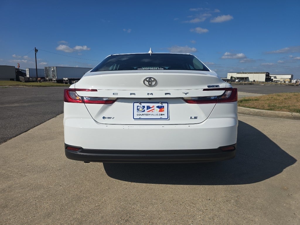 2025 Toyota Camry LE