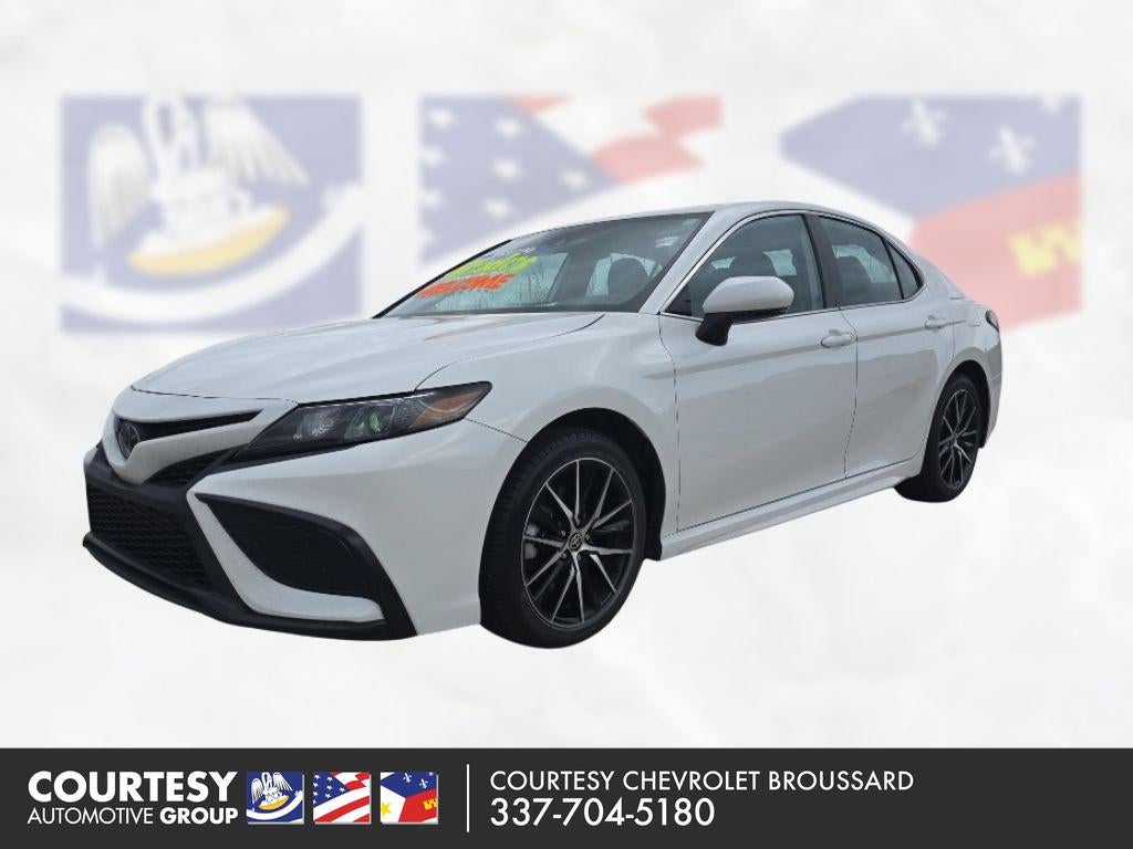 2024 Toyota Camry SE