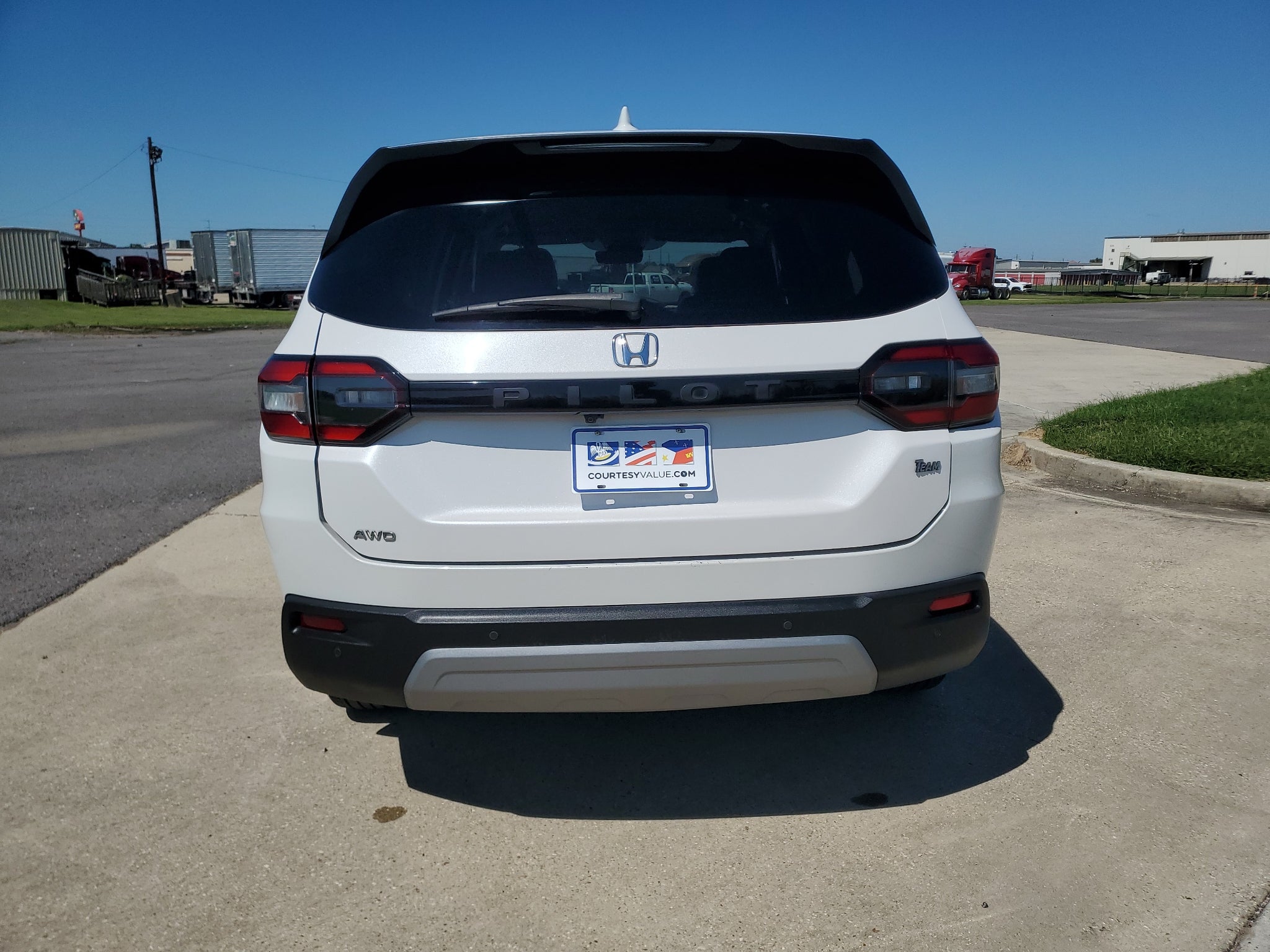 2024 Honda Pilot EX-L 8 Passenger