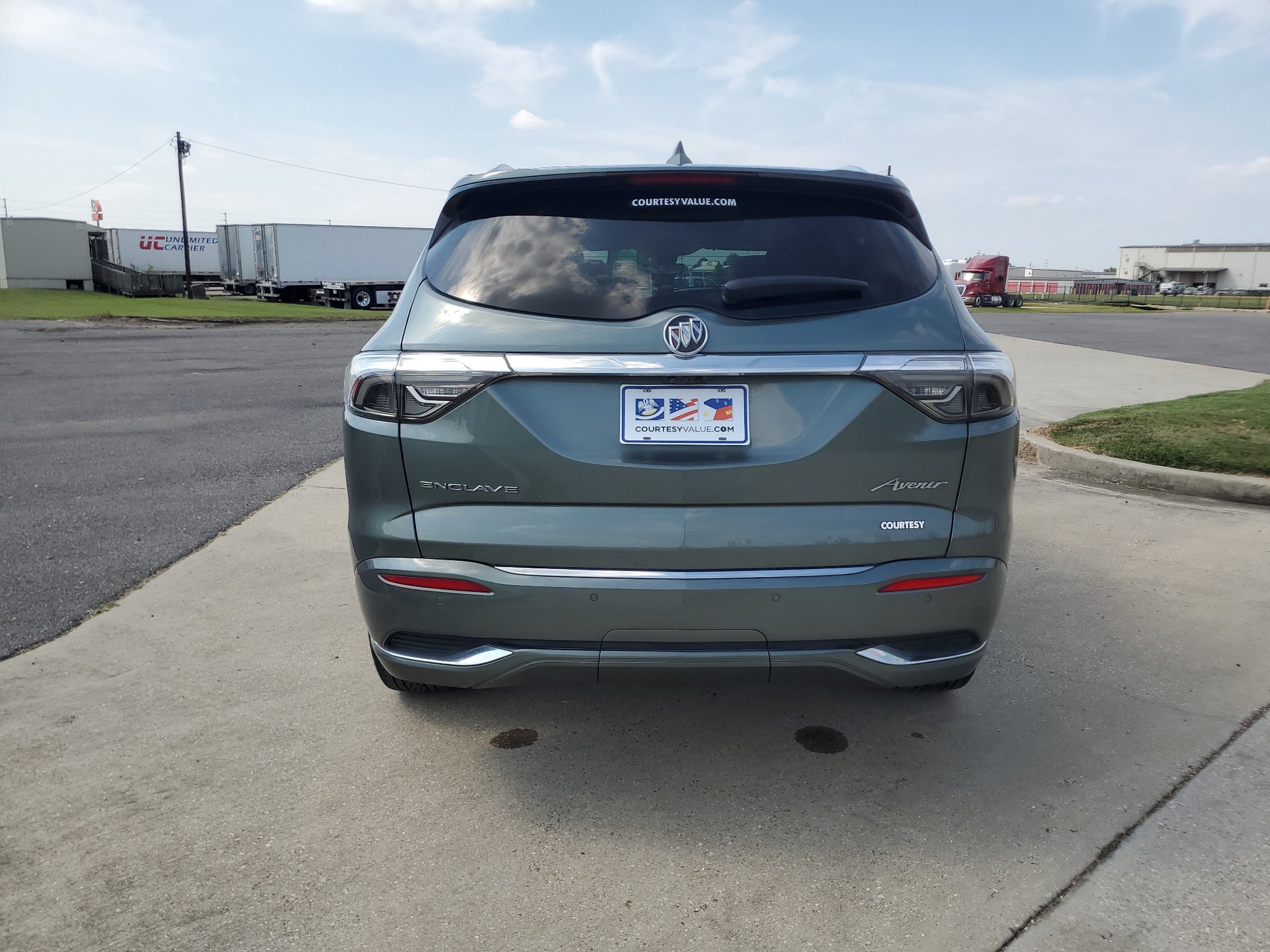 2023 Buick Enclave Avenir