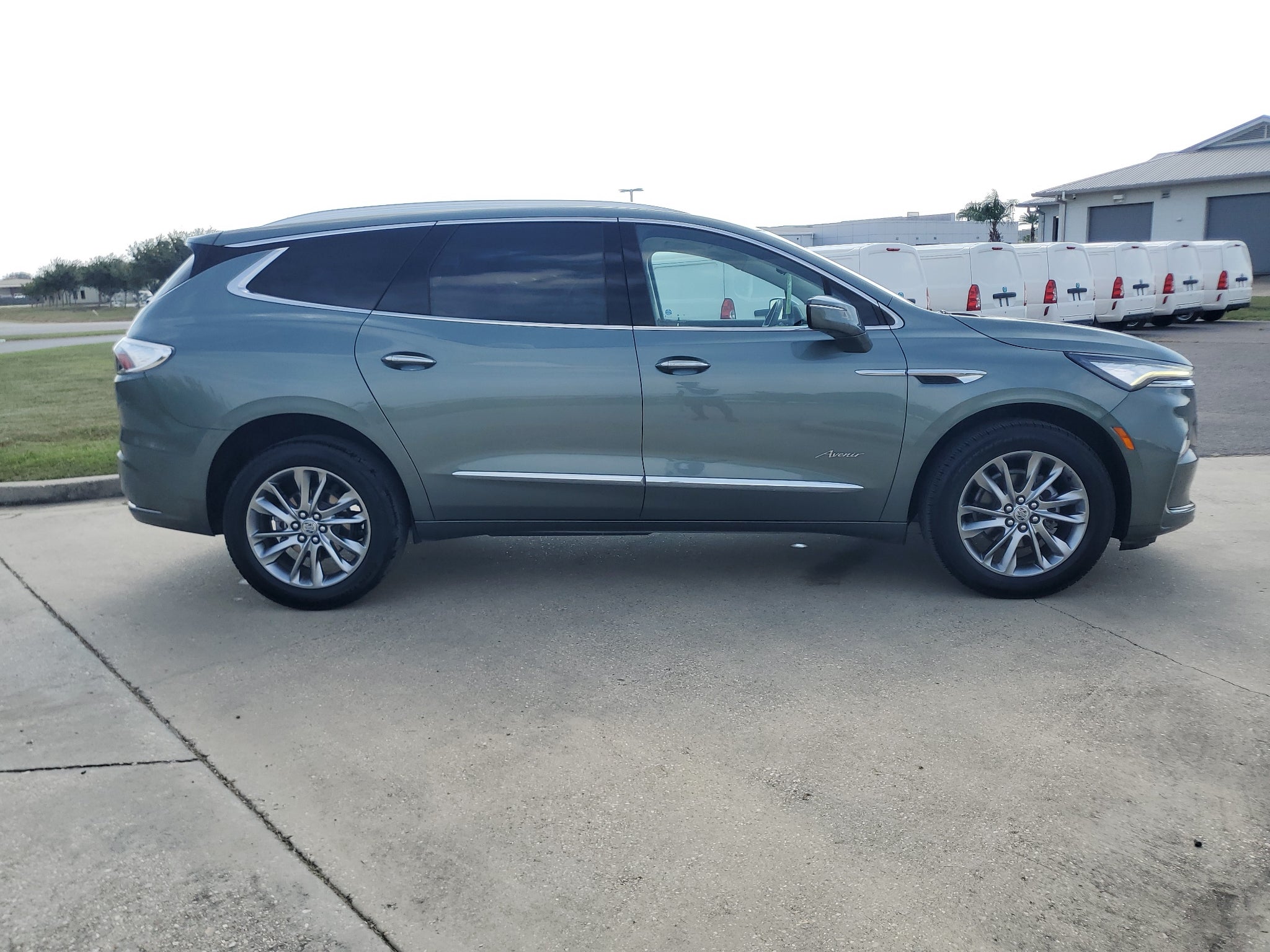 2023 Buick Enclave Avenir