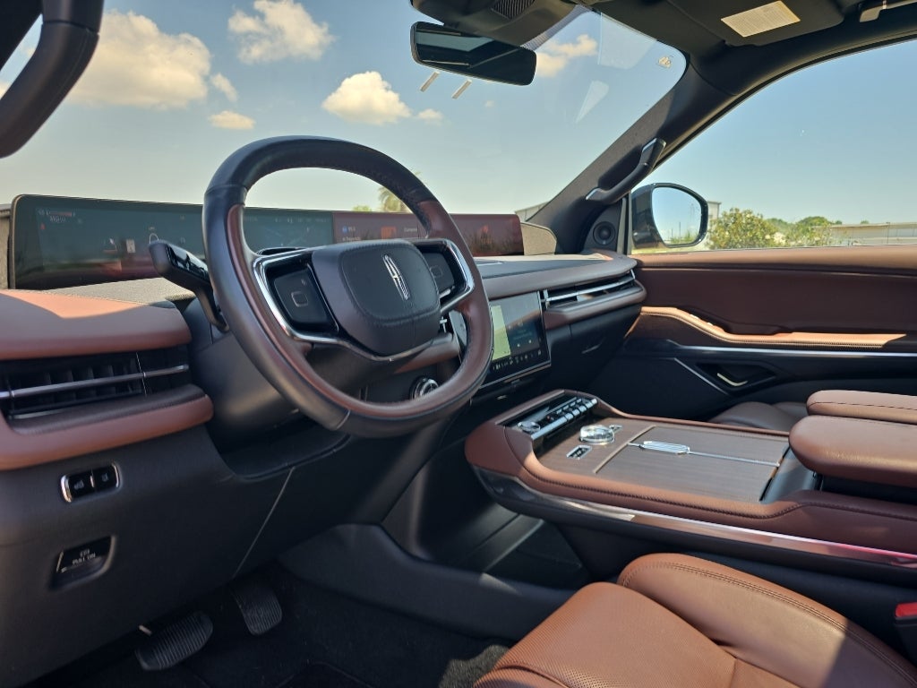 2025 Lincoln Navigator Reserve