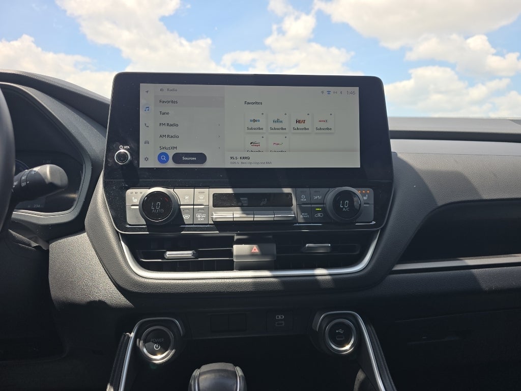 2025 Toyota Grand Highlander Hybrid XLE