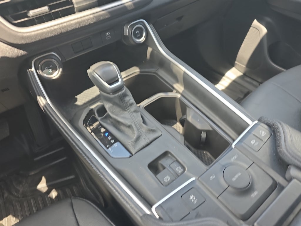 2025 Toyota Grand Highlander Hybrid XLE