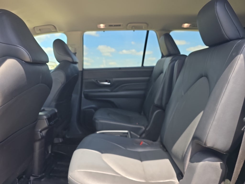 2025 Toyota Grand Highlander Hybrid XLE