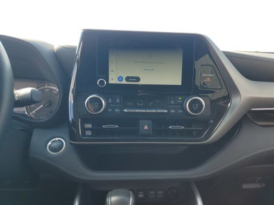 2025 Toyota Highlander LE
