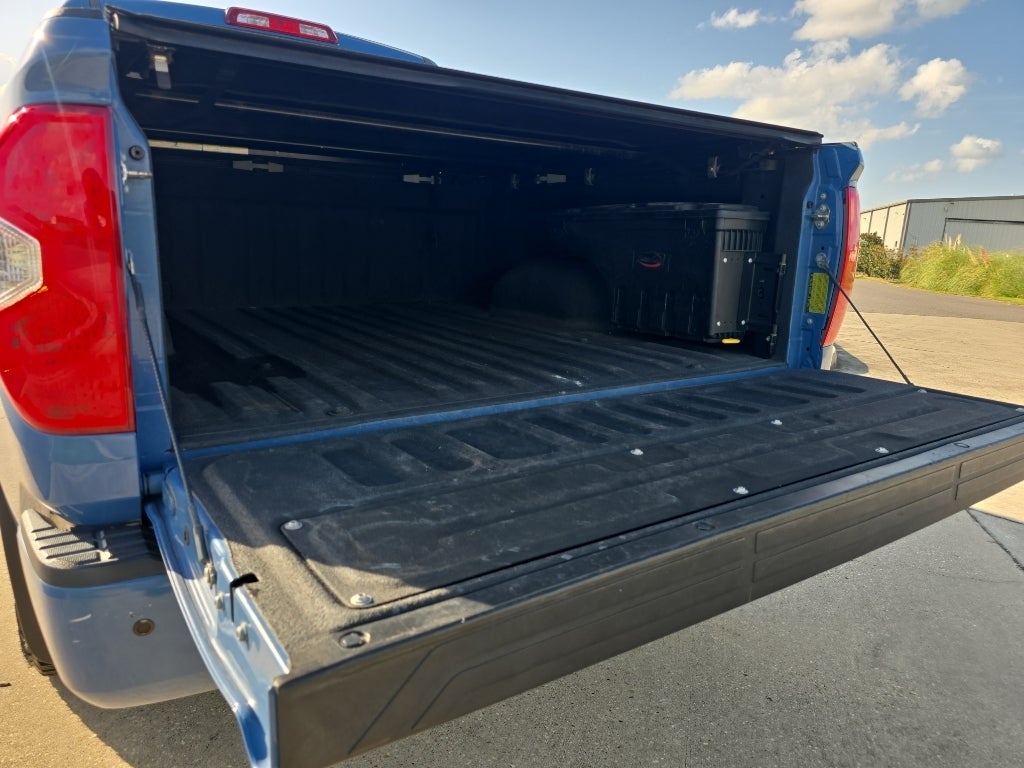2018 Toyota Tundra 4WD SR5