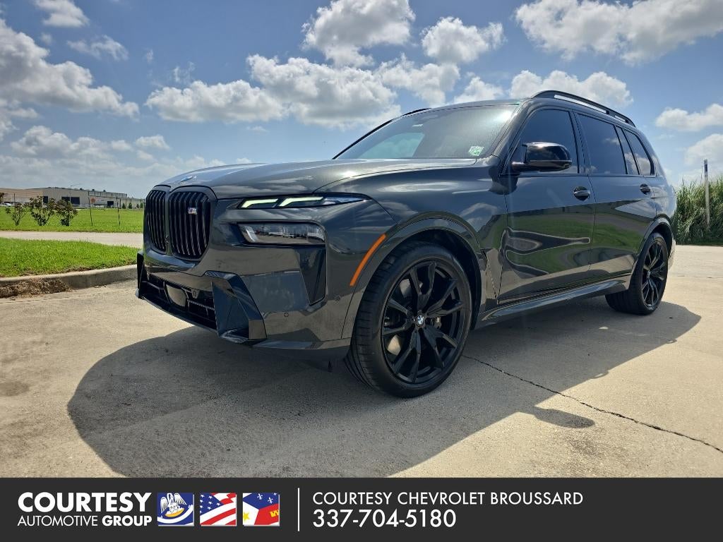 2025 BMW X7 M60i
