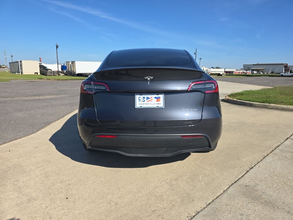 2024 Tesla Model Y Long Range