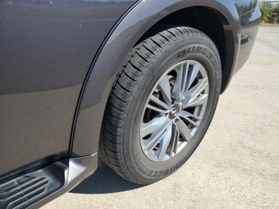 2024 INFINITI QX80 LUXE