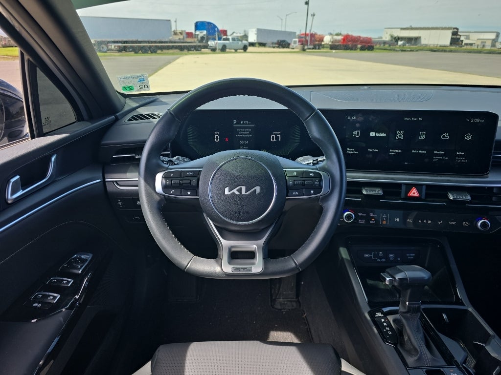 2025 Kia K5 GT-Line