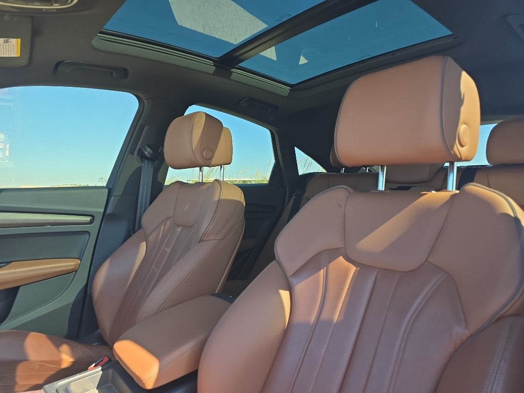 2022 Audi Q5 Sportback S line Premium Plus