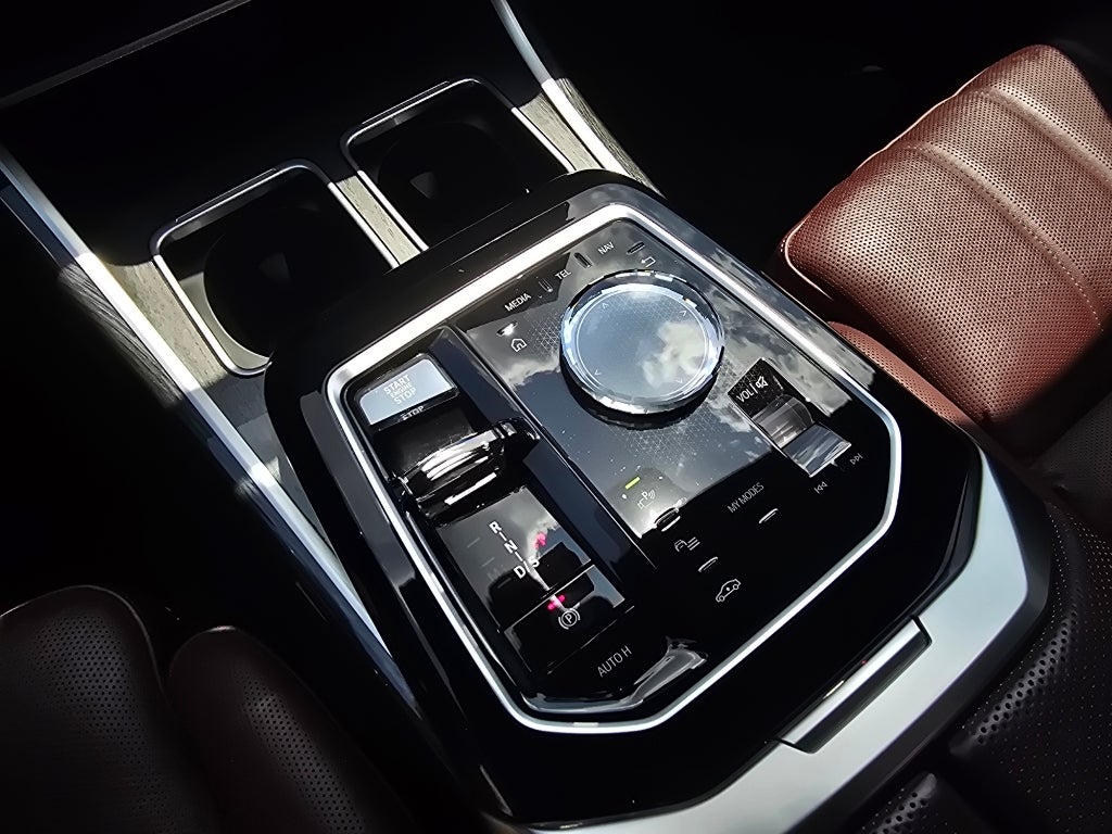 2023 BMW 7 Series 760i xDrive