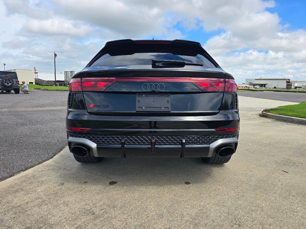 2025 Audi RS Q8 performance
