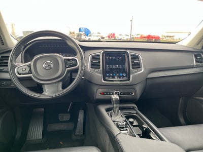 2020 Volvo XC90 Momentum