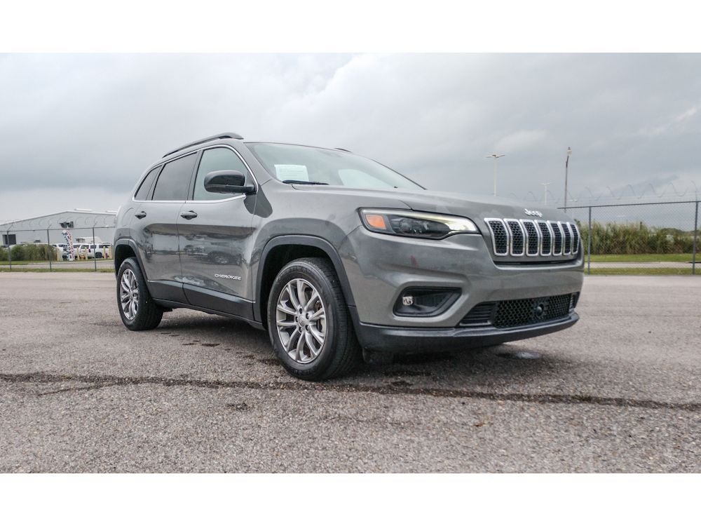 2022 Jeep Cherokee Latitude Lux