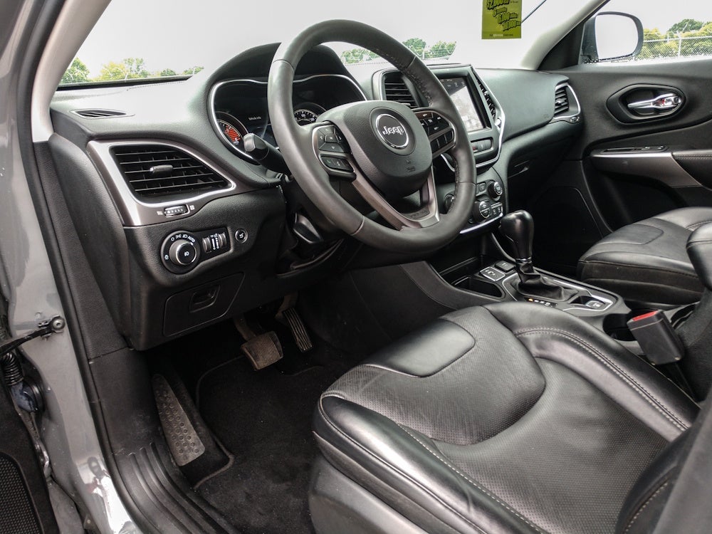 2022 Jeep Cherokee Latitude Lux