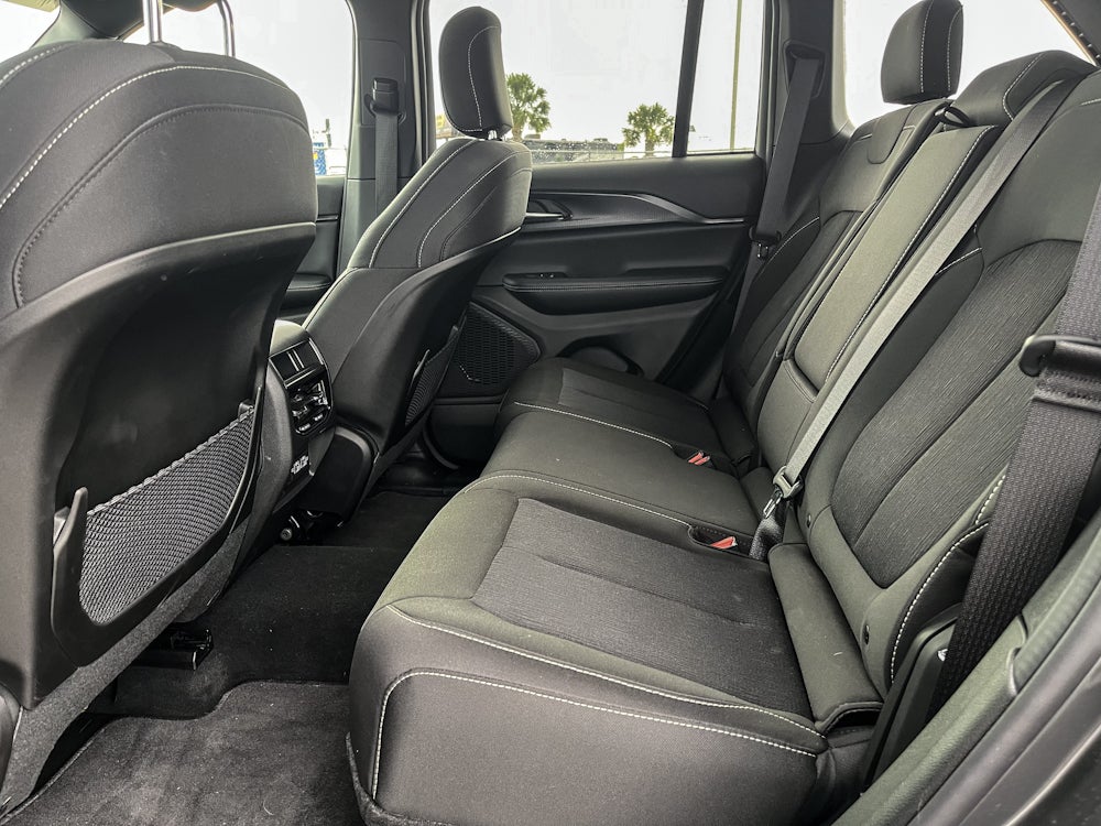 2026 Jeep Grand Cherokee Laredo X