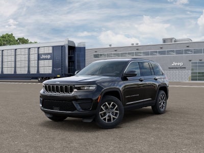 2027 Jeep Grand Cherokee Laredo