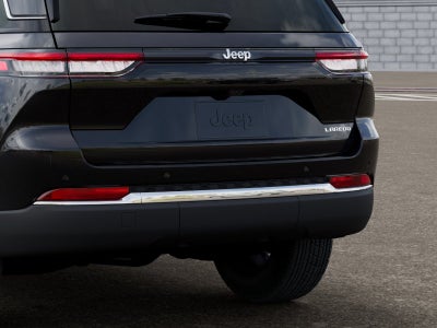 2027 Jeep Grand Cherokee Laredo