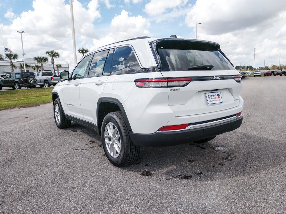 2026 Jeep Grand Cherokee Laredo X