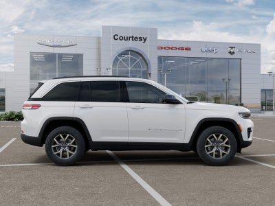 2027 Jeep Grand Cherokee Laredo