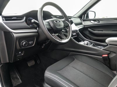 2026 Jeep Grand Cherokee Laredo X